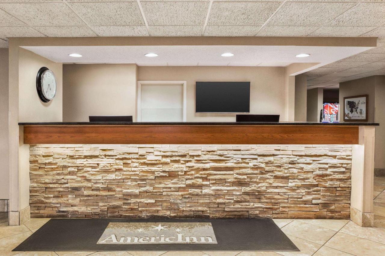Americinn By Wyndham Madison West Экстерьер фото