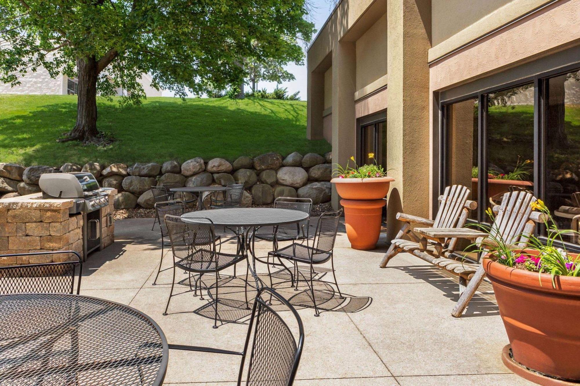 Americinn By Wyndham Madison West Экстерьер фото